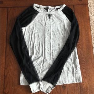 Long sleeve tee